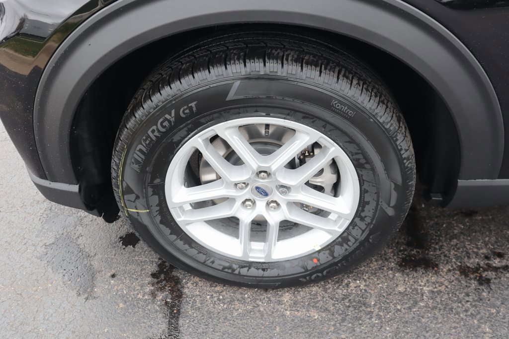 New 2026 Ford Explorer Active image 19