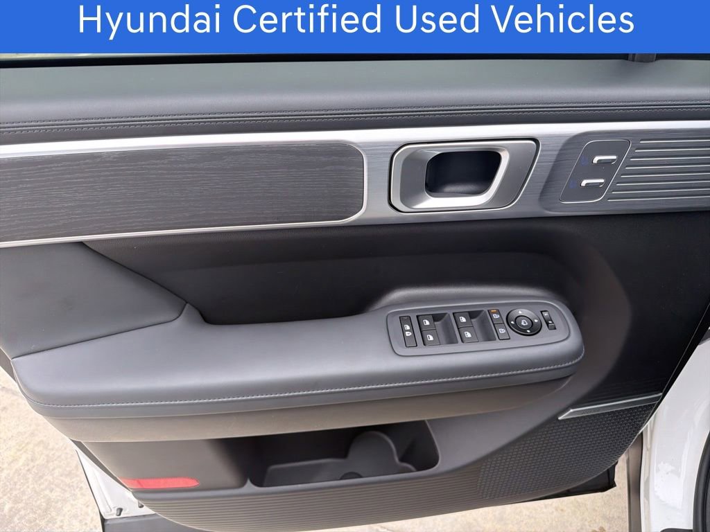 Certified 2025 Hyundai Santa Fe Limited FWD image 14