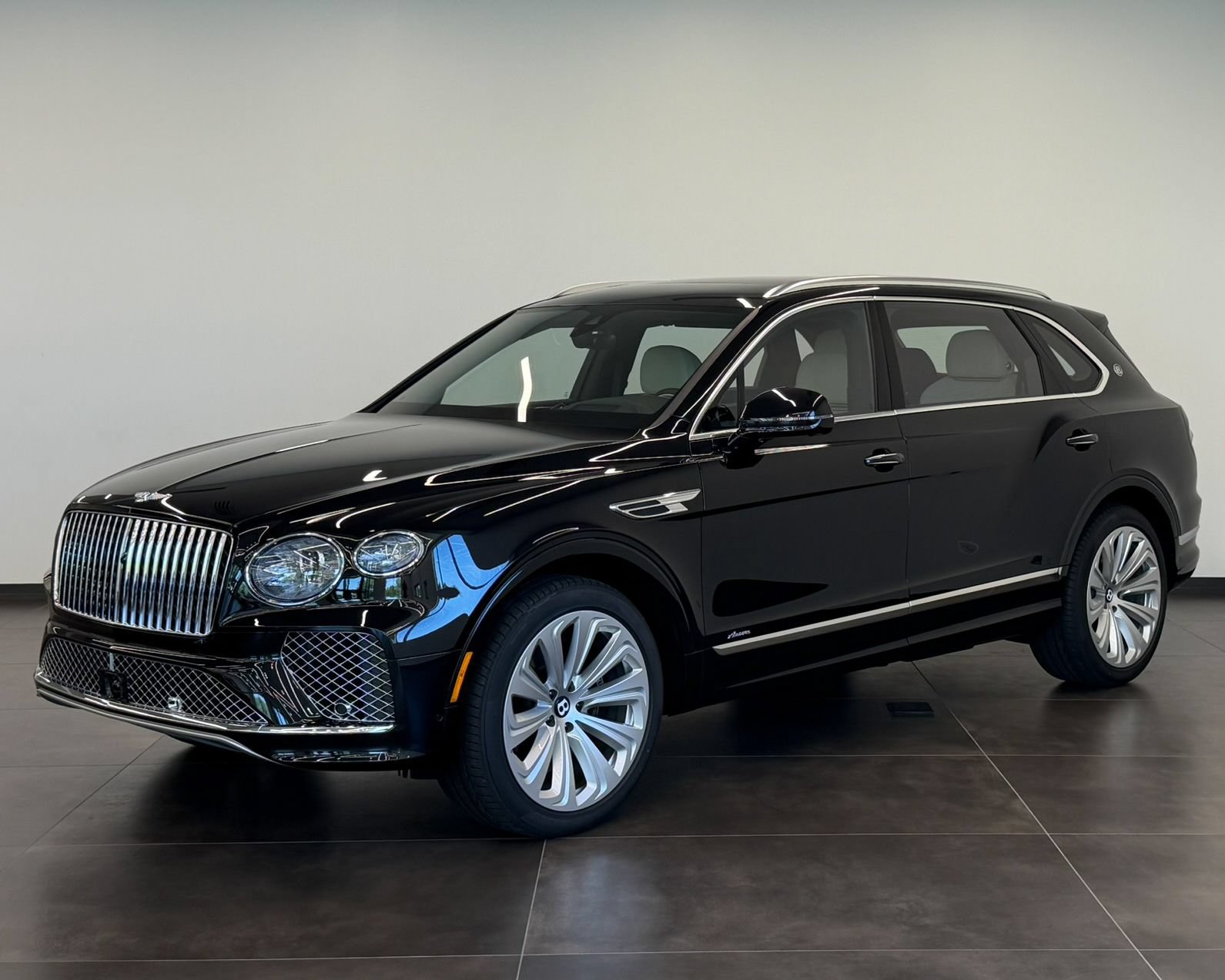 New 2026 Bentley Bentayga Extended Wheelbase AWD/4WD image 7