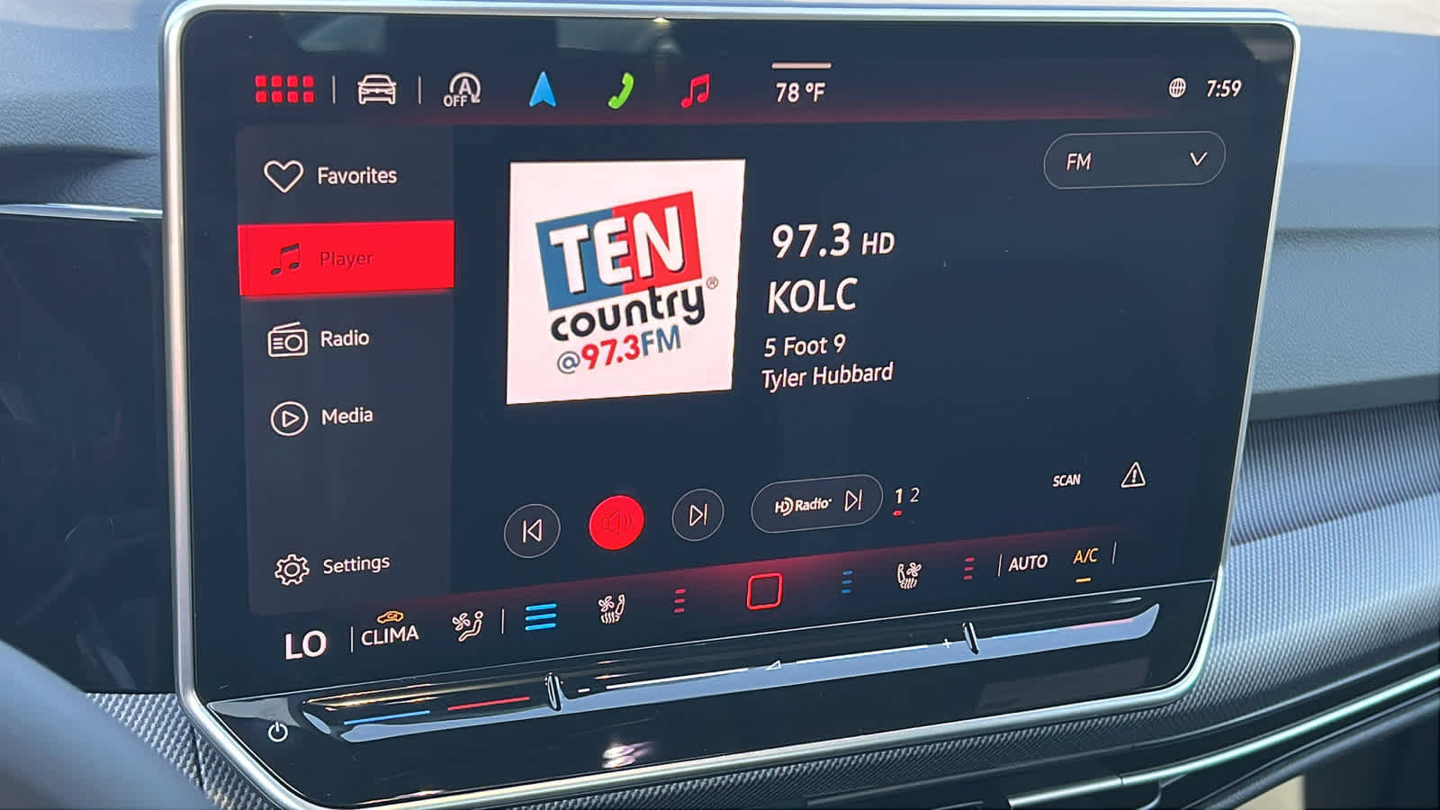 New 2025 Volkswagen GTI SE image 15