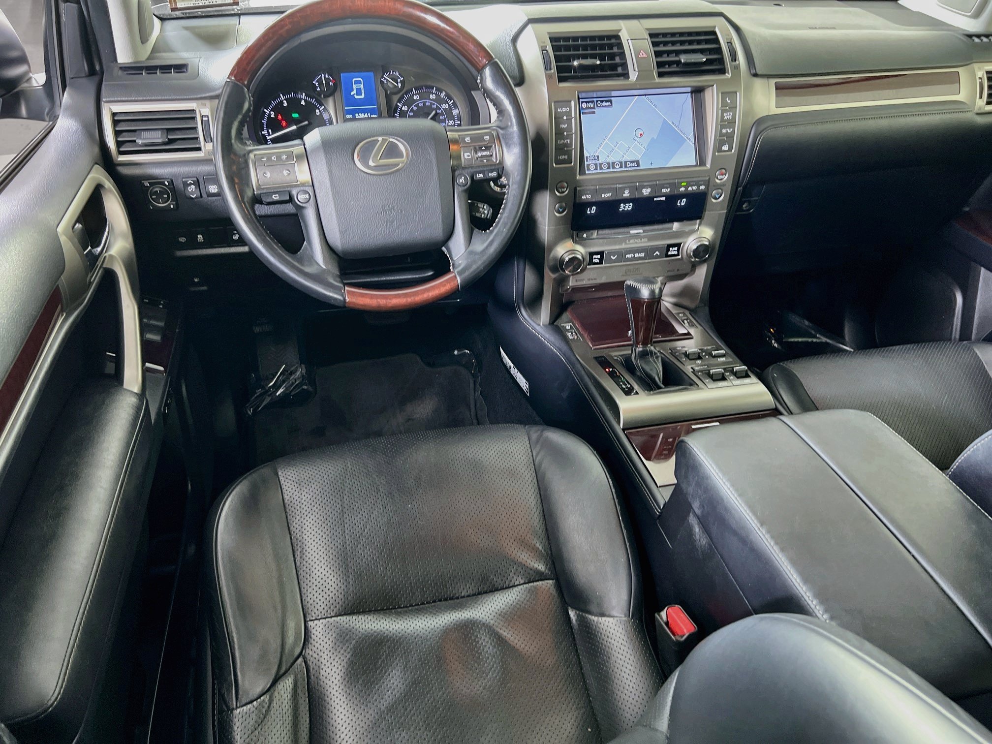 Used 2017 Lexus GX 460 Luxury AWD/4WD image 23