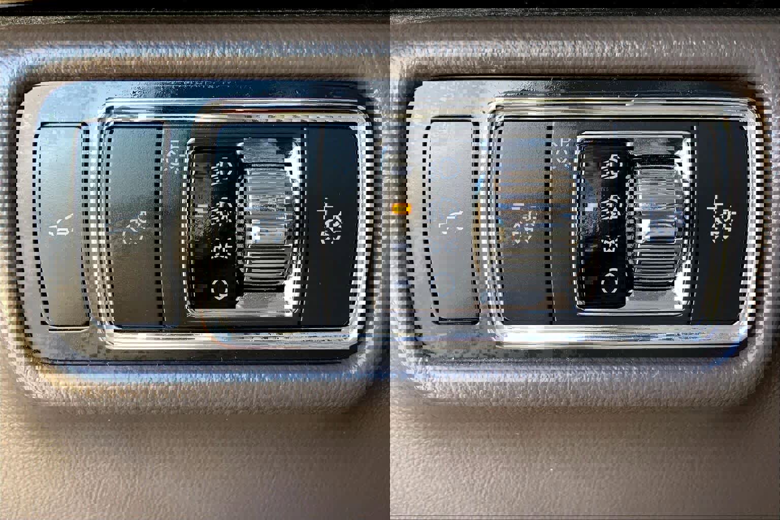 Used 2022 Lincoln Aviator Reserve w/ Equipment Group 201A image 32