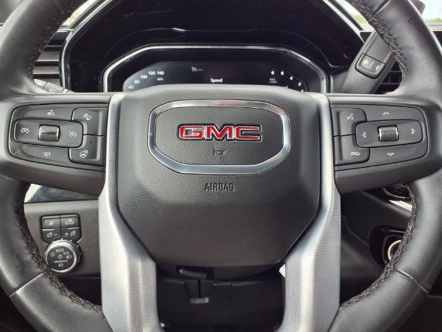 Used 2025 GMC Sierra 1500 SLT AWD/4WD image 16