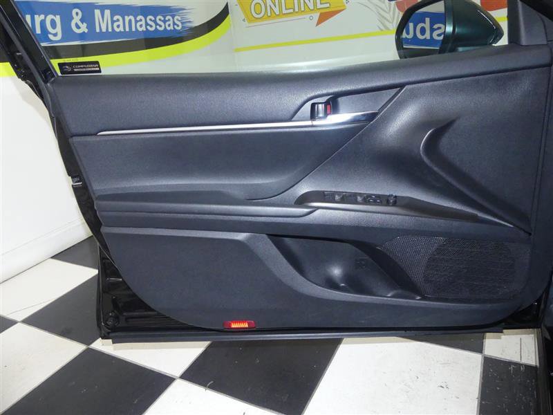 Used 2023 Toyota Camry SE image 22