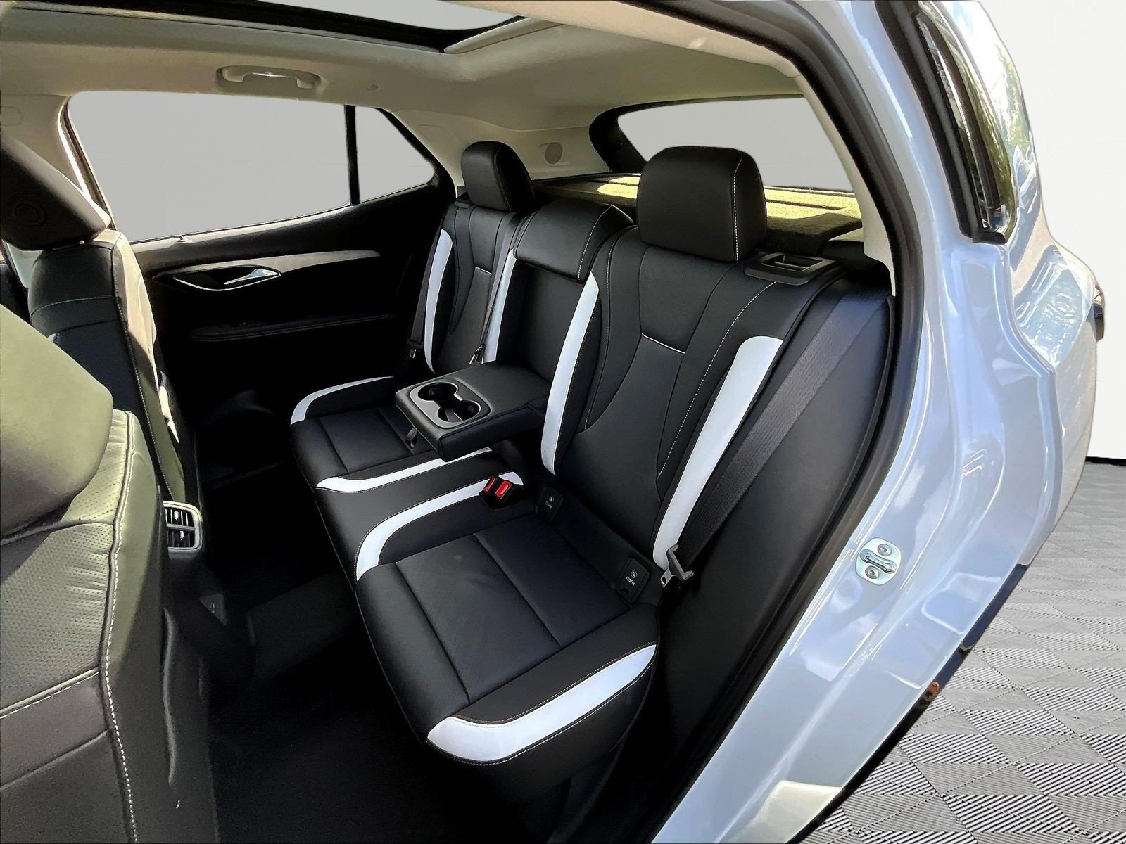 New 2026 Buick Envision Sport Touring AWD/4WD image 18