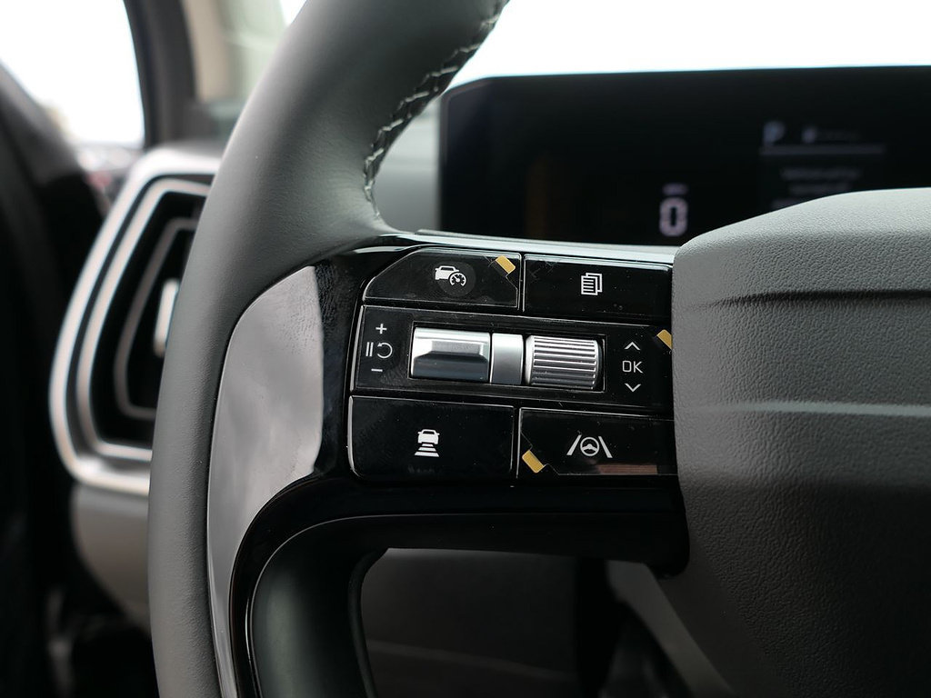 New 2026 Kia Sorento S FWD image 13