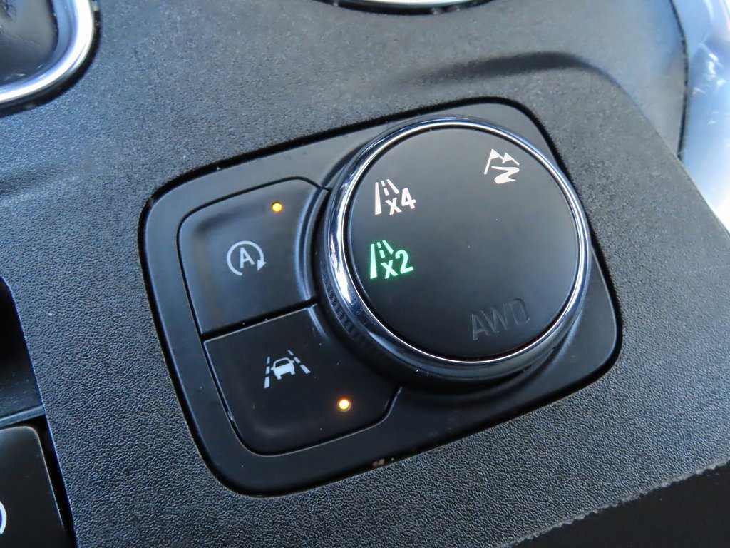 Certified 2023 Chevrolet Traverse LT image 9