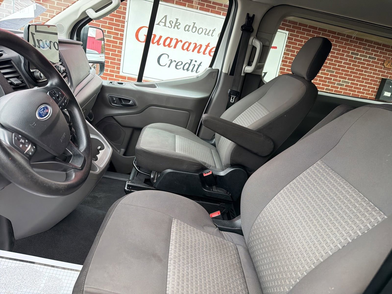 Used 2021 Ford Transit 350 XLT image 16