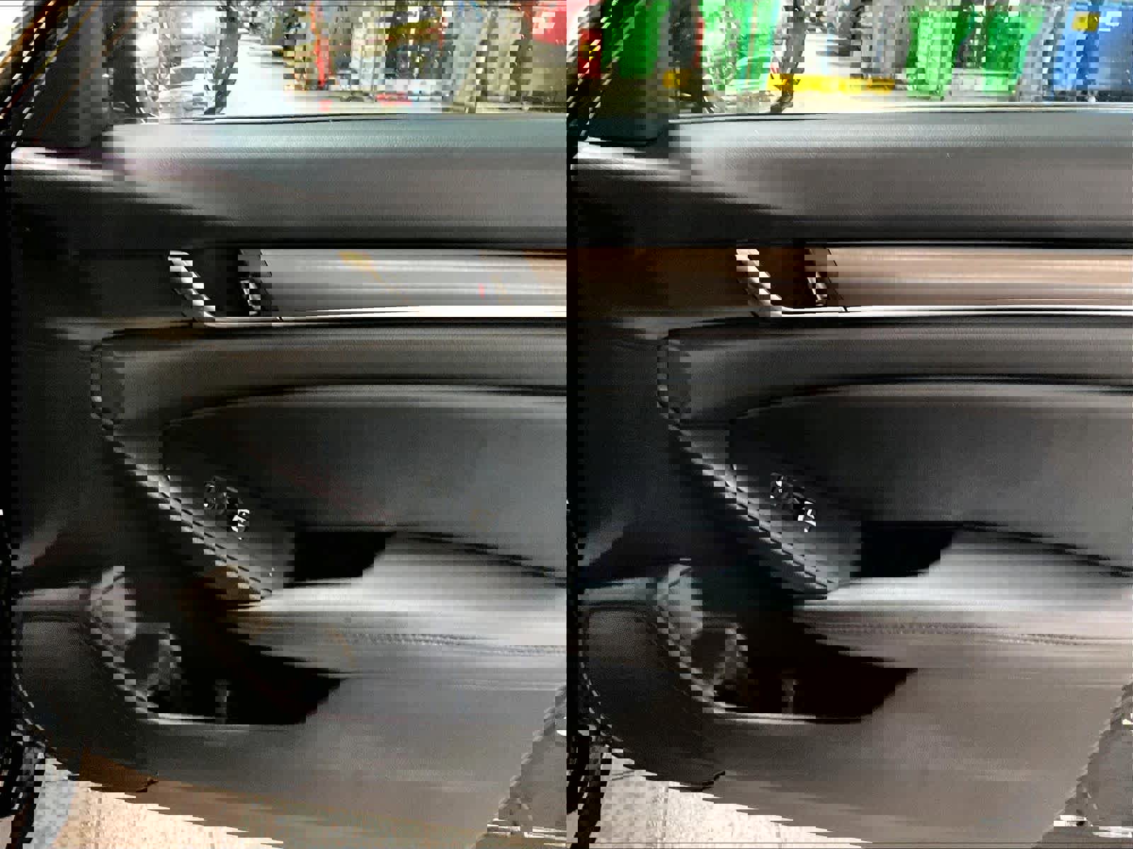 Used 2019 Honda Accord LX image 12