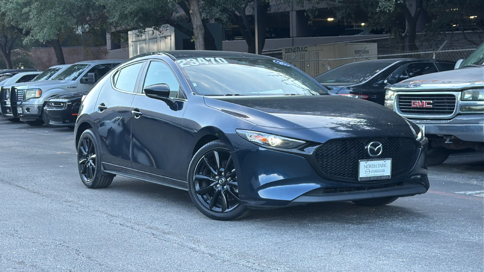 Certified 2025 MAZDA MAZDA3 s Sport FWD image 2