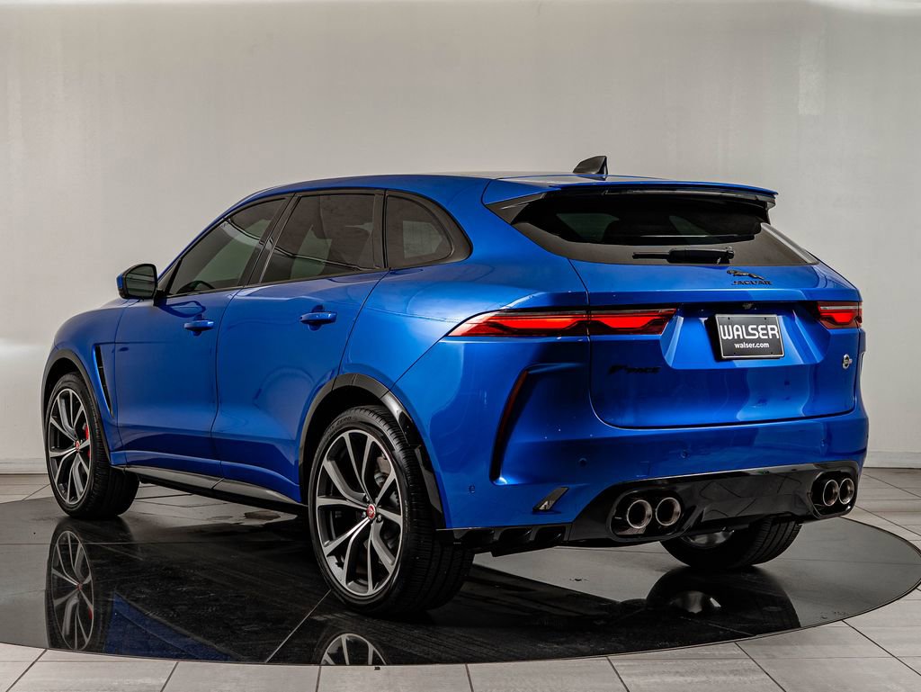 Used 2022 Jaguar F-PACE SVR image 6