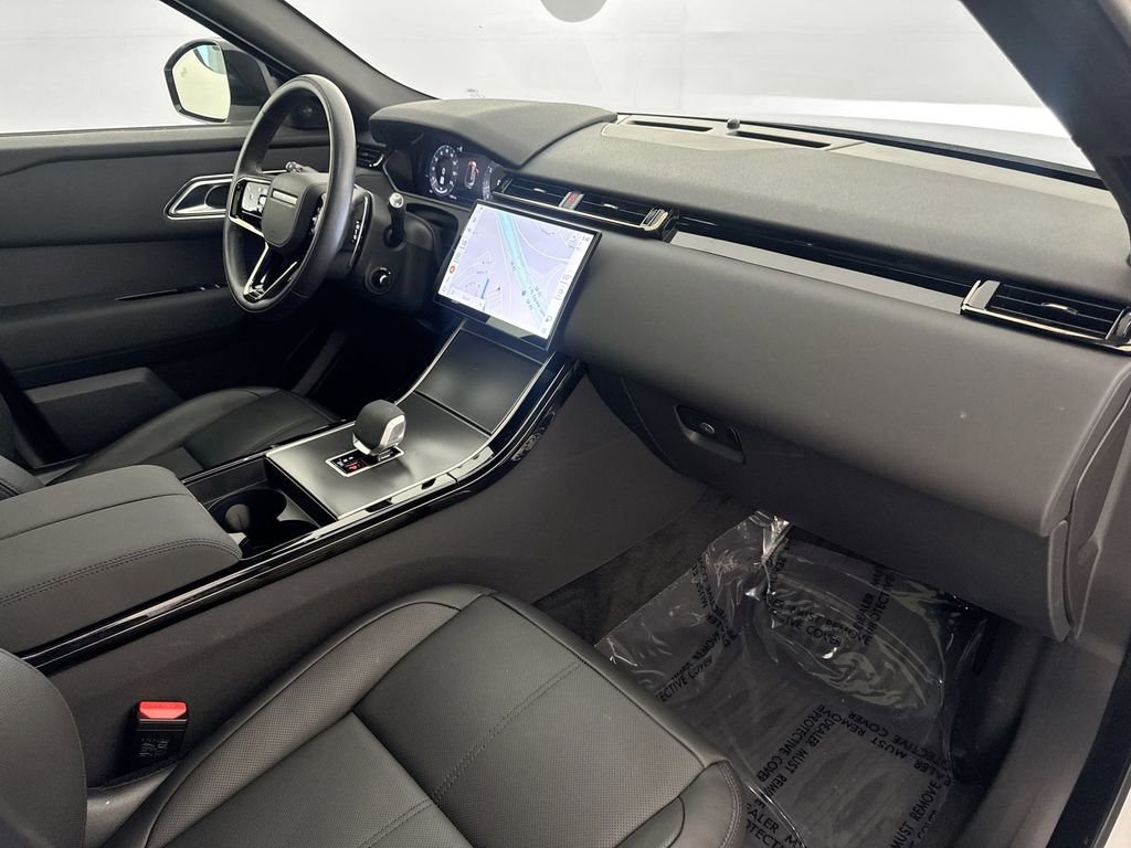 Used 2026 Land Rover Range Rover Velar S image 29