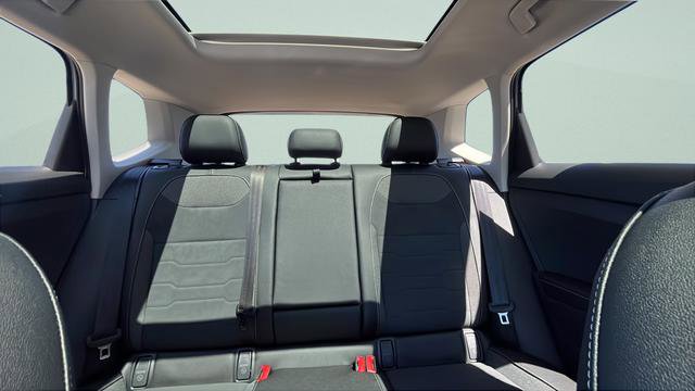 New 2026 Volkswagen Taos SE AWD/4WD image 19