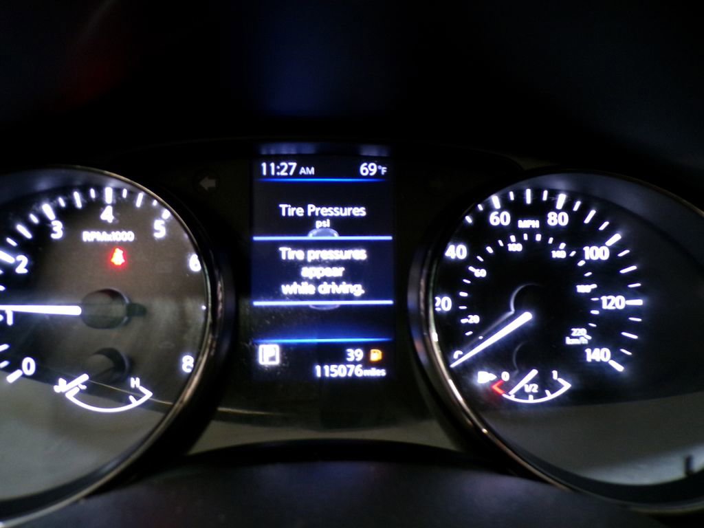 Used 2019 Nissan Rogue SV w/ Premium Package AWD/4WD image 23