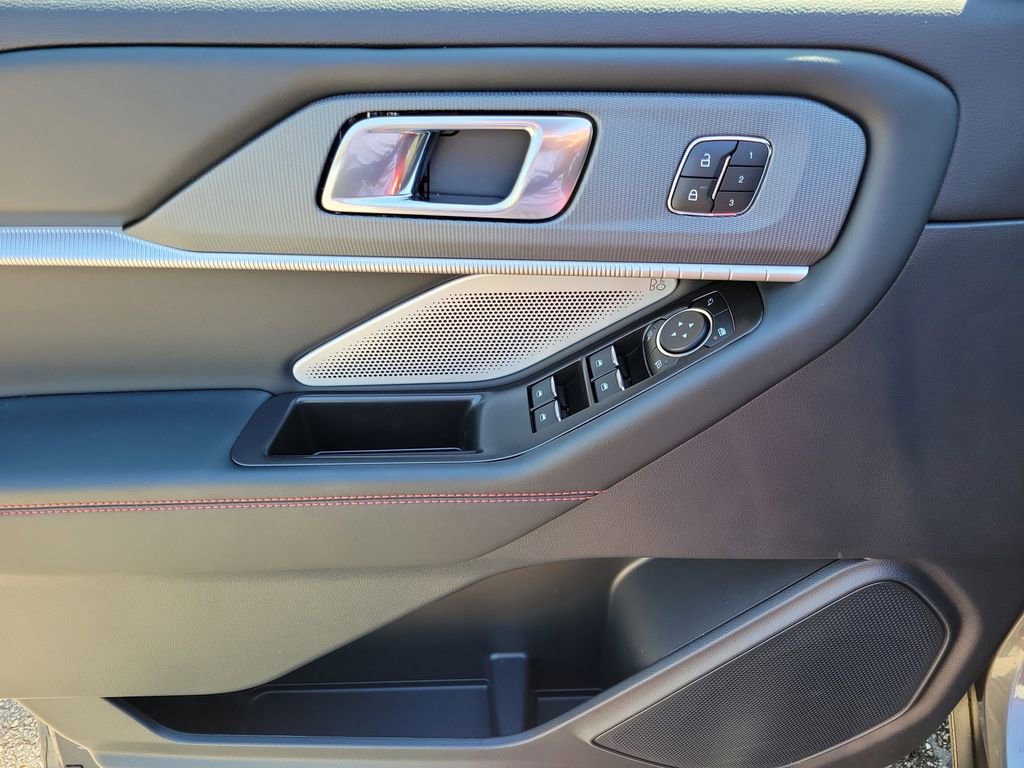 Used 2026 Ford Explorer ST w/ Sun And Sound Package image 20