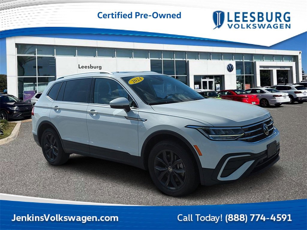Certified 2024 Volkswagen Tiguan SE