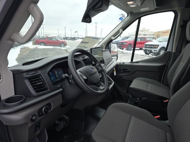 New 2026 Ford Transit 250 148 Medium Roof w/ Load Area Protection Package RWD image 10