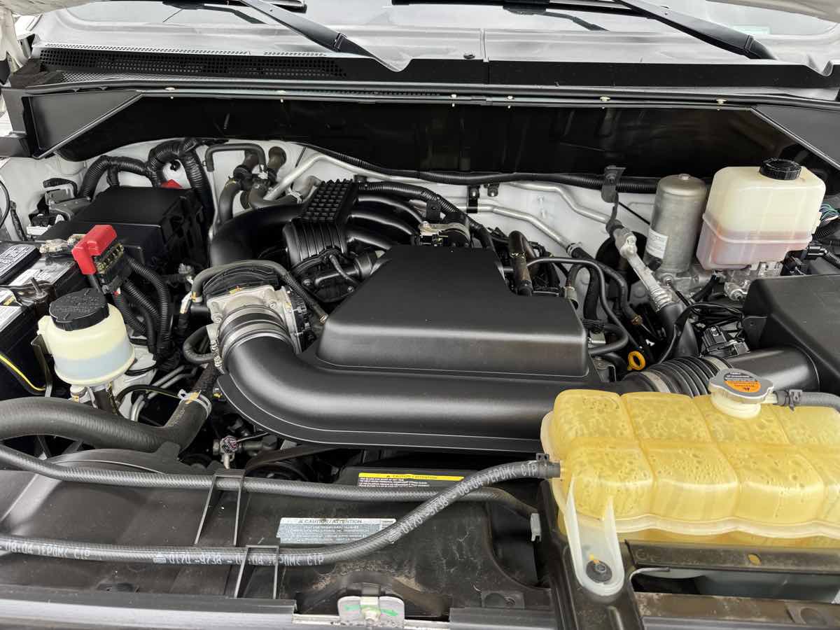 Used 2020 Nissan NV 2500 S RWD image 8