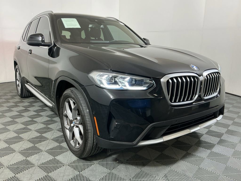 Certified 2023 BMW X3 sDrive30i w/ Premium Package RWD image 4