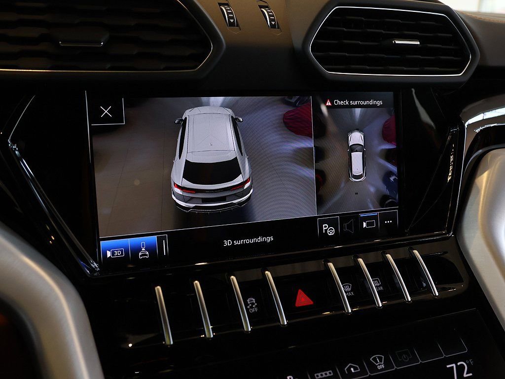 Used 2023 Lamborghini Urus S image 55