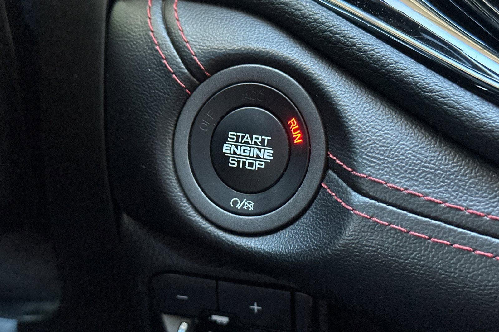 Used 2023 Dodge Durango R/T RWD image 23