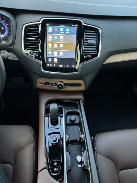 Used 2025 Volvo XC90 B6 Plus w/ Protection Package Premier image 6