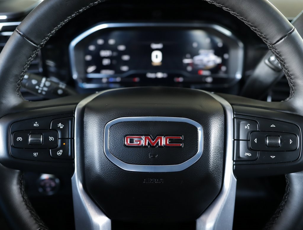 Used 2024 GMC Sierra 1500 Elevation image 11