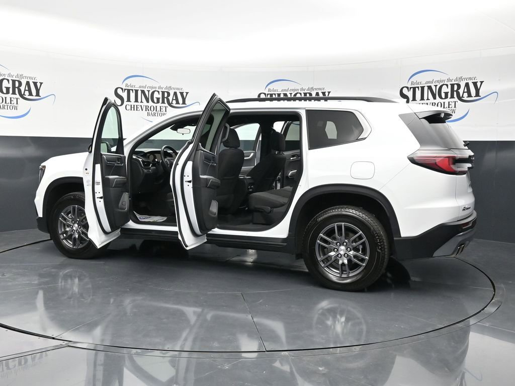 Used 2025 GMC Acadia Elevation FWD image 32