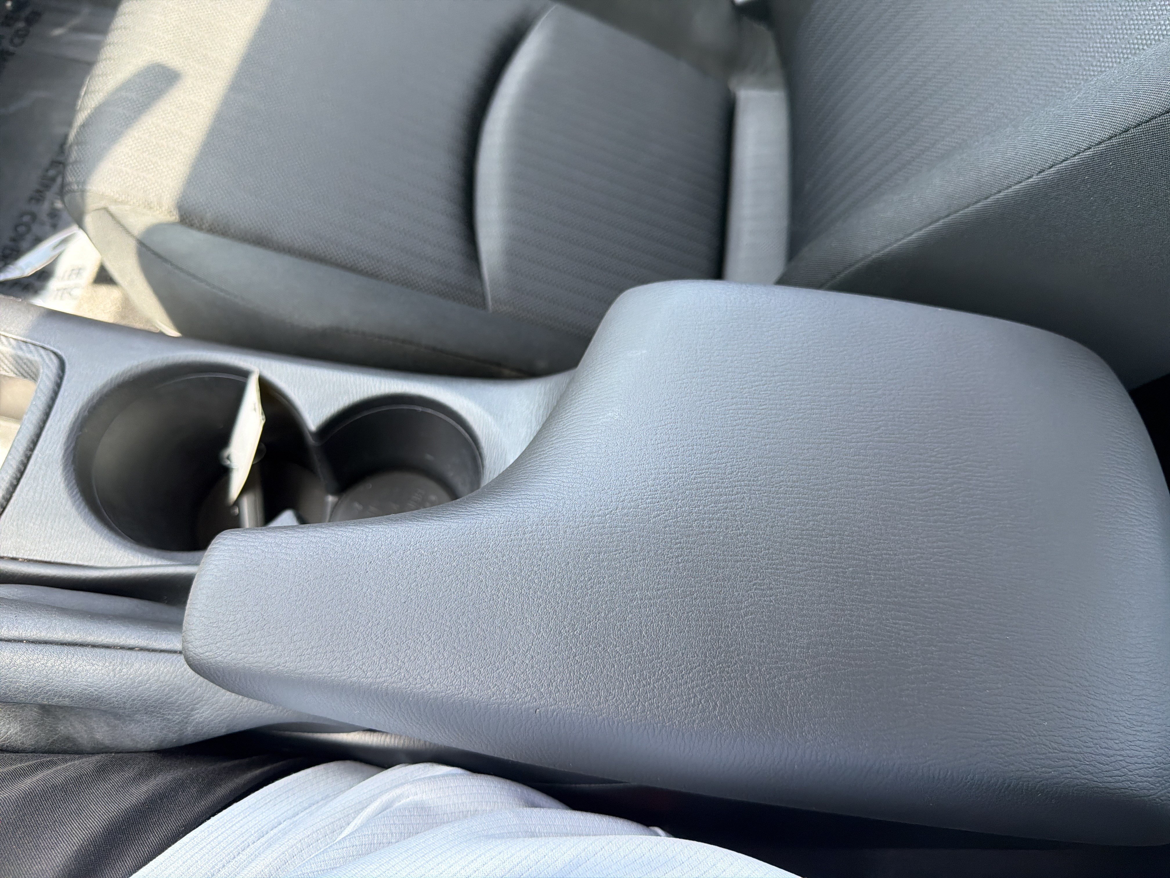 Used 2014 MAZDA MAZDA3 i Sport FWD image 26