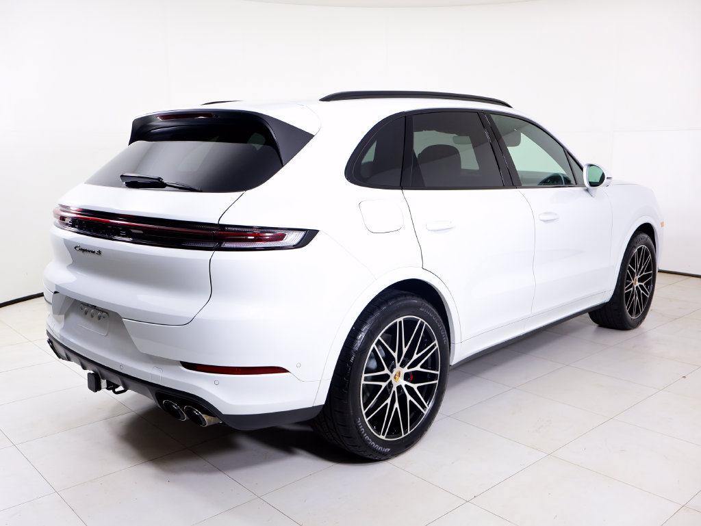 Certified 2026 Porsche Cayenne S w/ Premium Package Plus AWD/4WD image 37