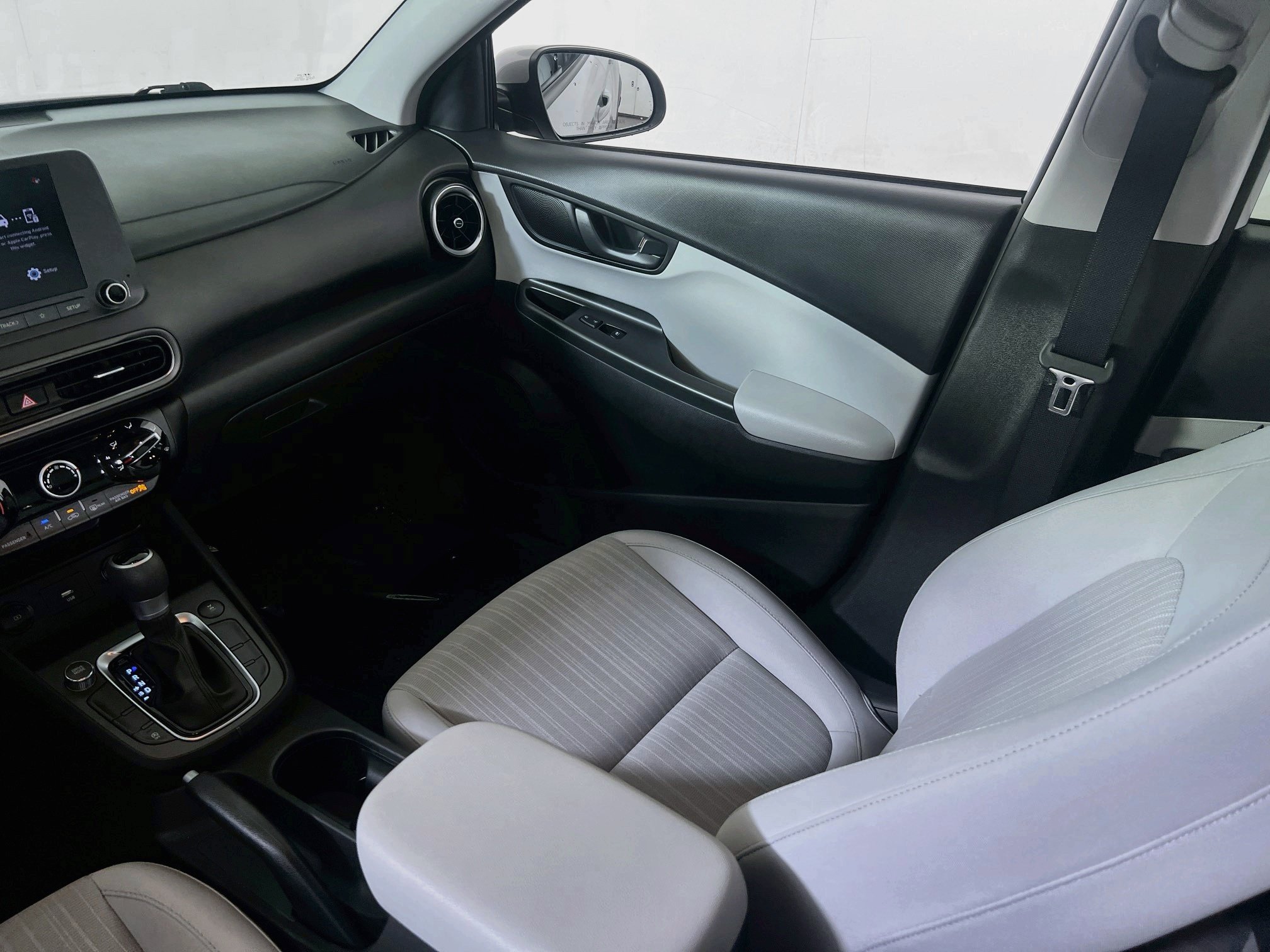 Used 2023 Hyundai Kona SEL AWD/4WD image 21