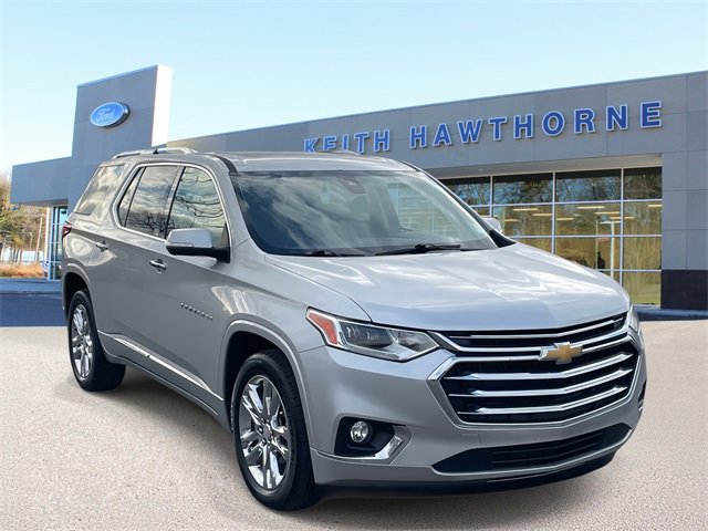 Used 2021 Chevrolet Traverse High Country image 2