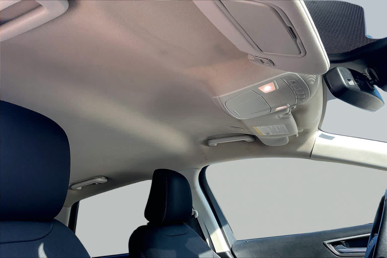 Used 2022 Ford Edge SEL AWD/4WD image 14