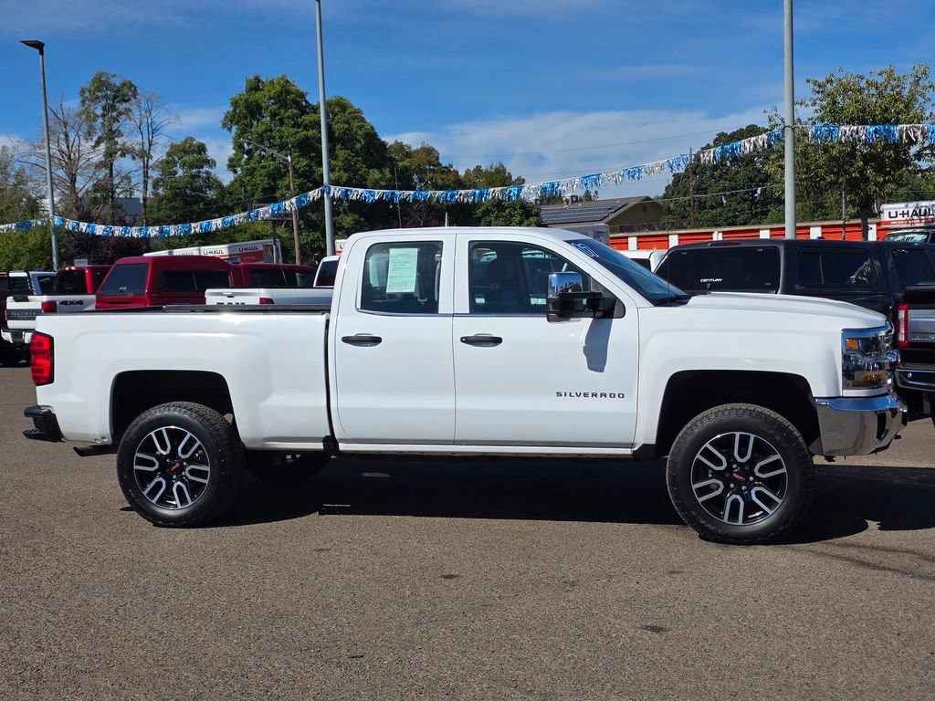Used 2017 Chevrolet Silverado 1500 W/T w/ Trailering Package AWD/4WD image 27