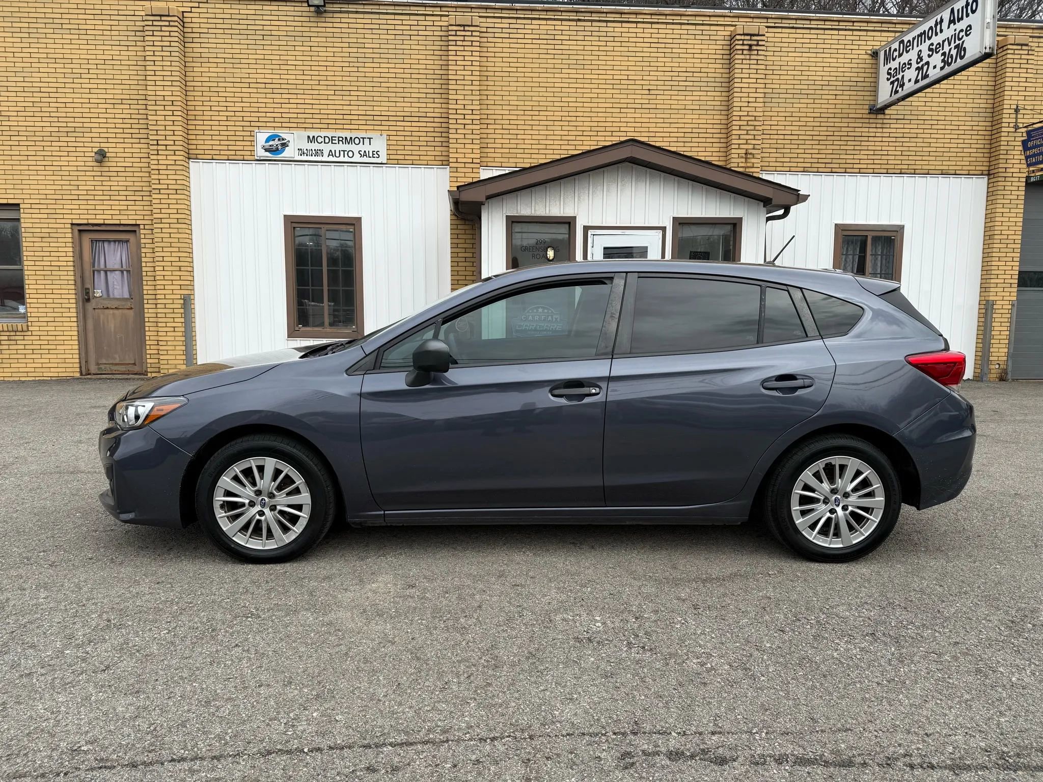 Used 2017 Subaru Impreza 2.0i AWD/4WD image 2