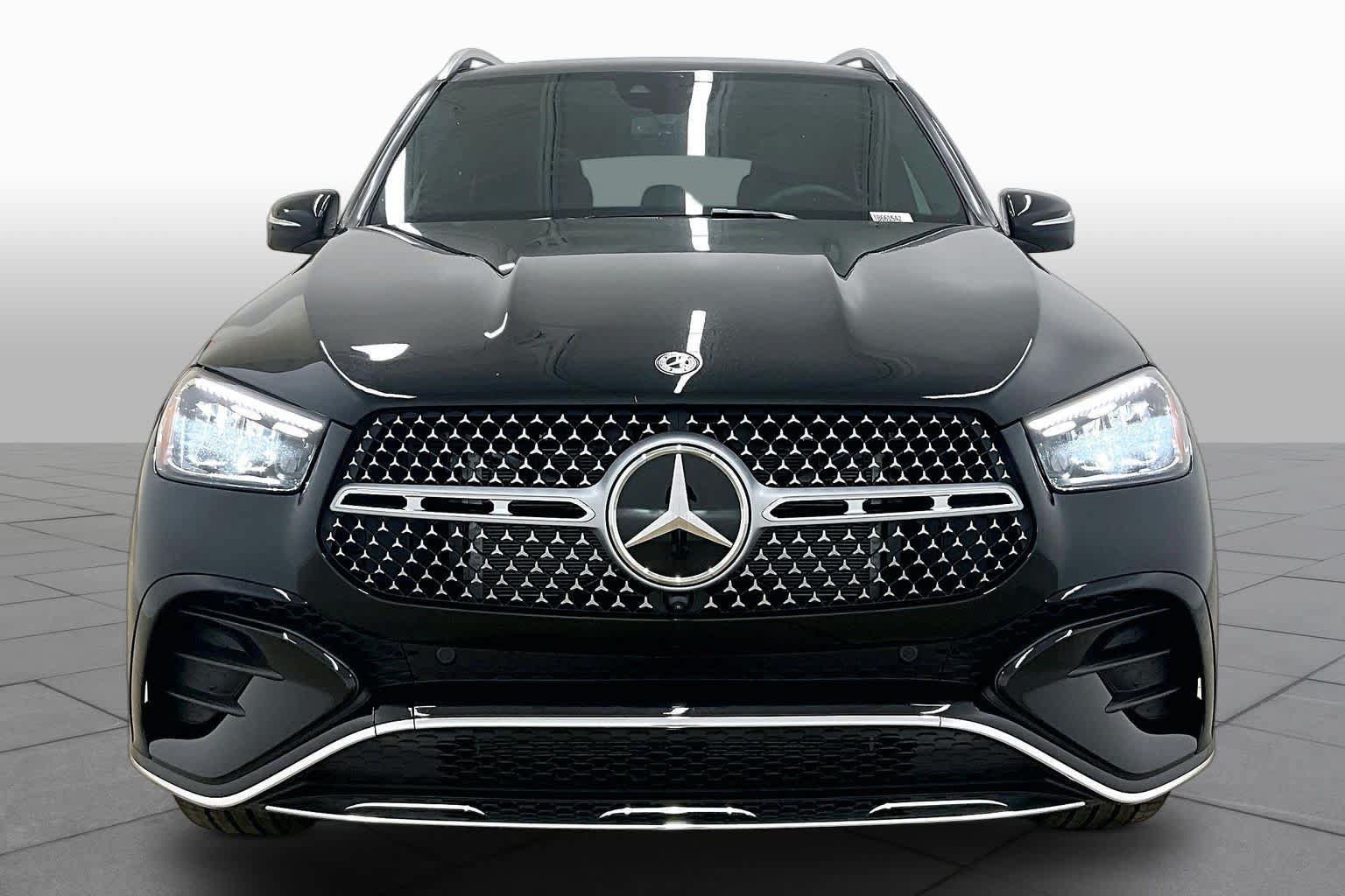 New 2026 Mercedes-Benz GLE 350 4MATIC image 3