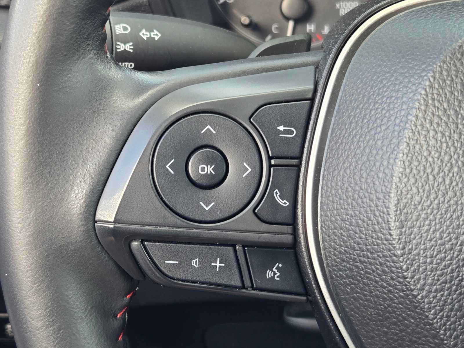 Used 2024 Toyota Corolla Cross AWD Hybrid image 24