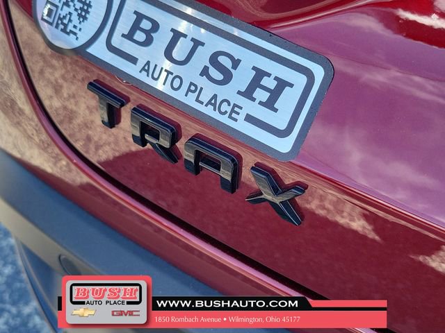 Used 2025 Chevrolet Trax RS w/ Sunroof Package image 6