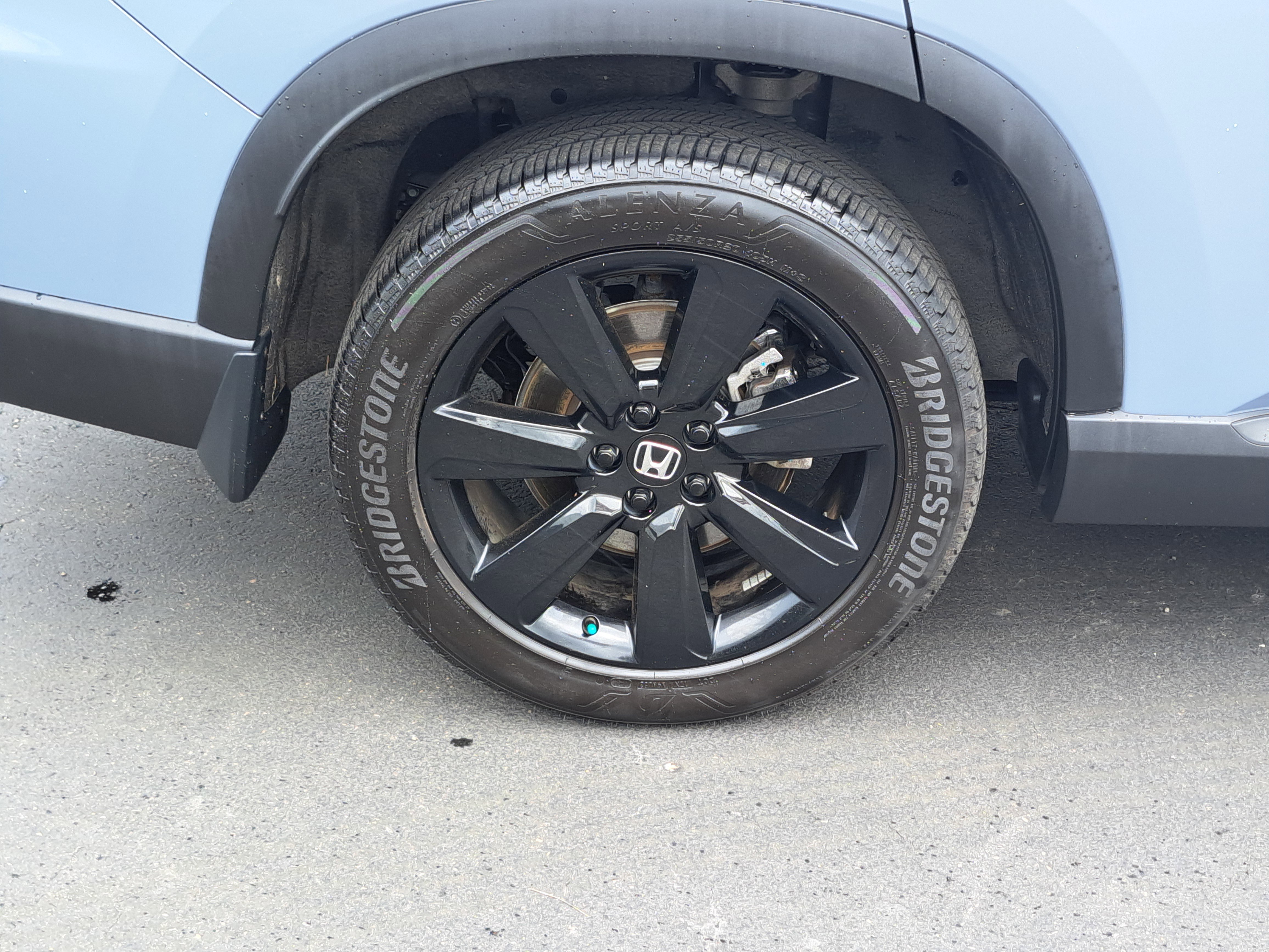 Used 2025 Honda Pilot Black Edition image 5