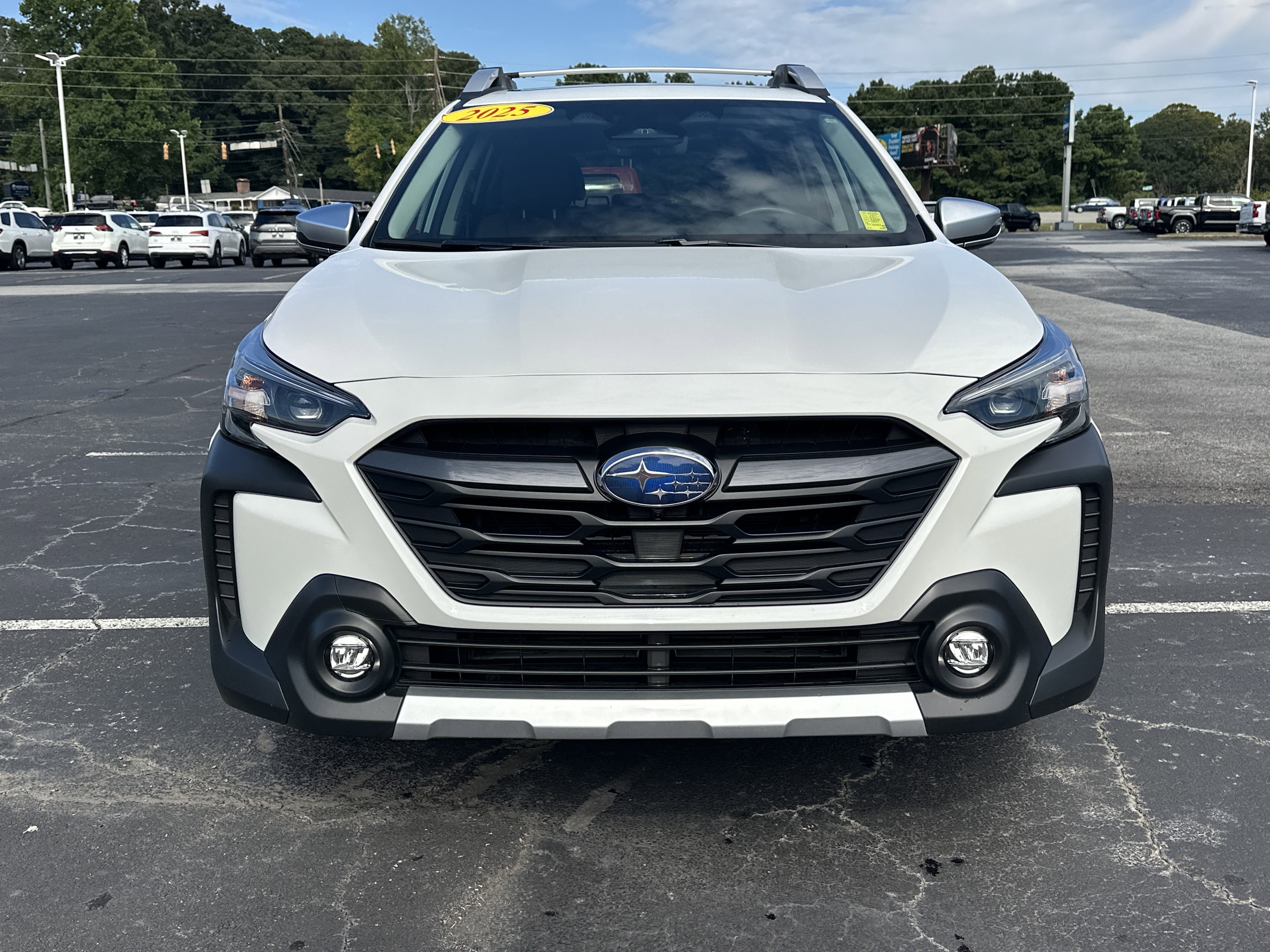 Used 2025 Subaru Outback Touring XT image 3