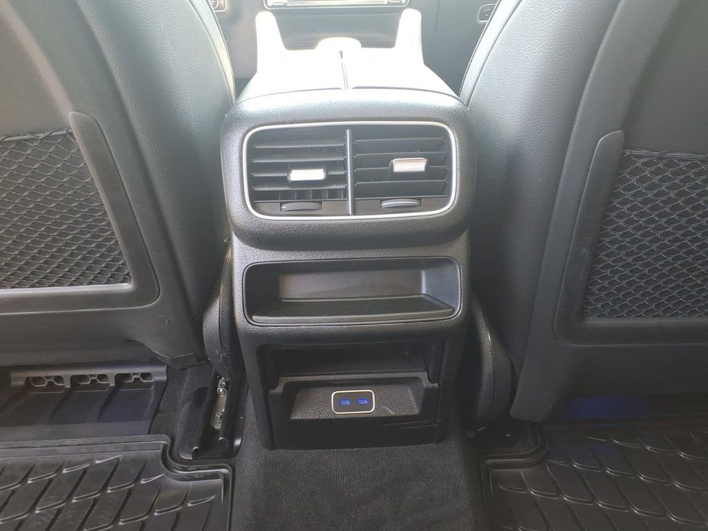 Certified 2025 Mercedes-Benz GLE 450 4MATIC image 29