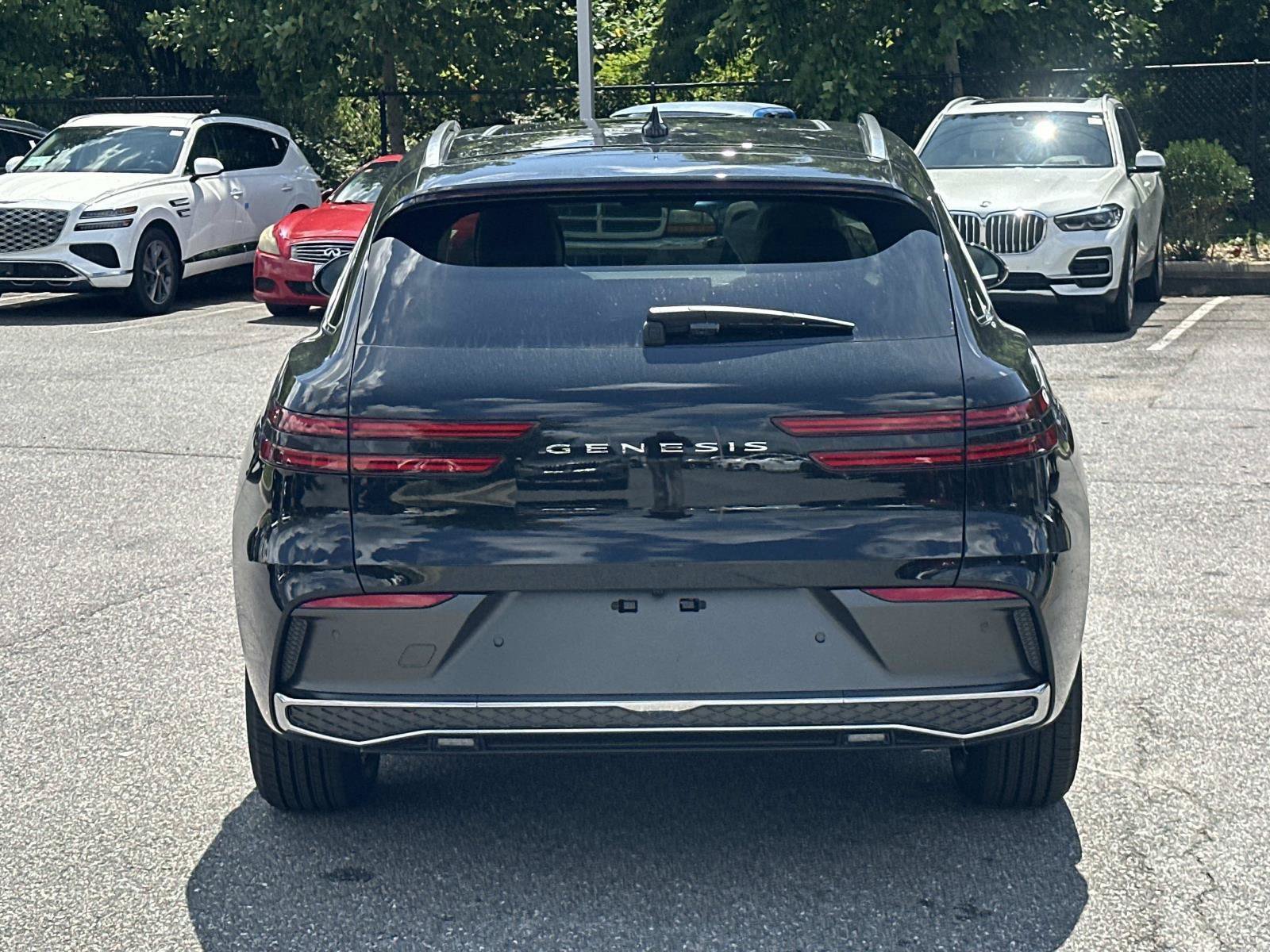 New 2027 Genesis GV70 2.5T Select AWD/4WD image 4