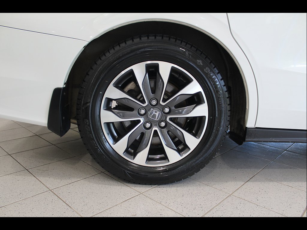 Certified 2024 Honda Odyssey EX-L image 11