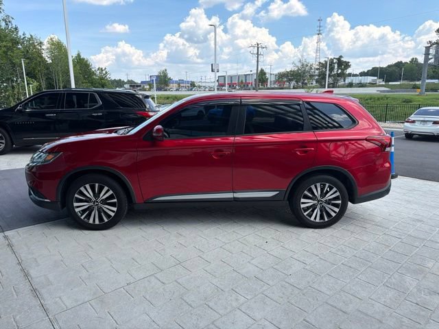Used 2020 Mitsubishi Outlander SE FWD image 19