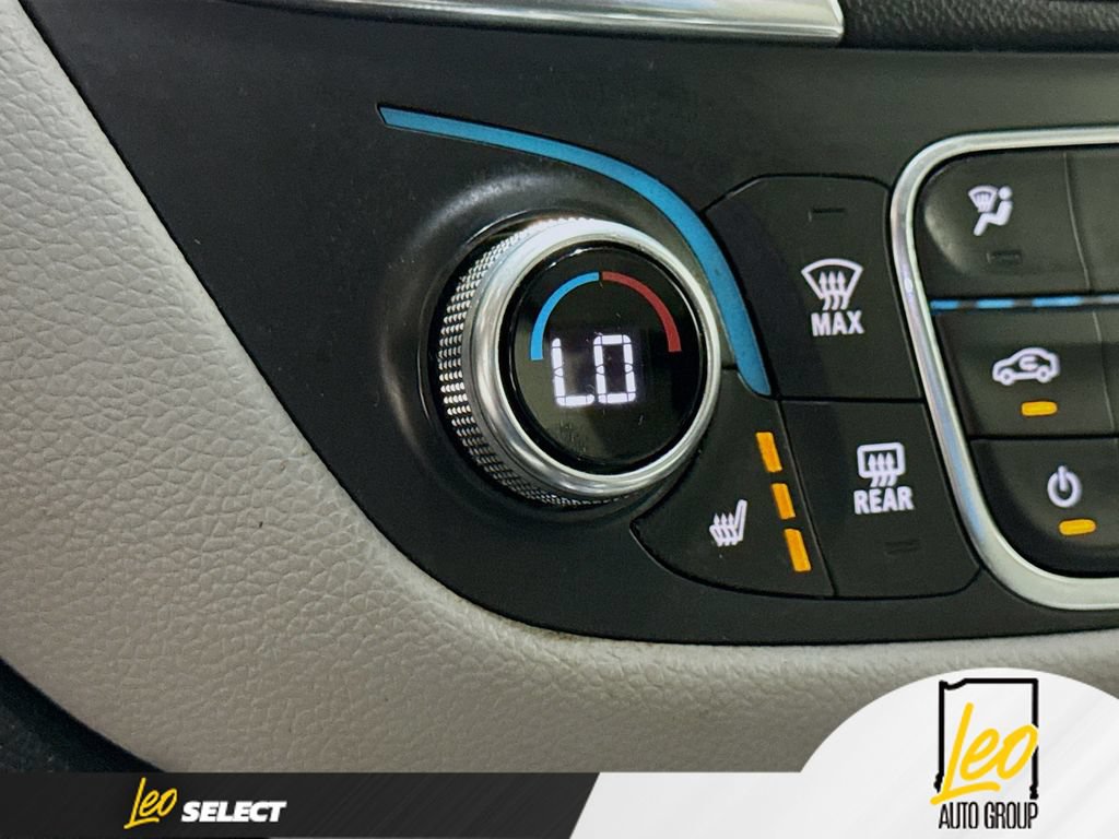 Used 2019 Chevrolet Equinox LT AWD/4WD image 22