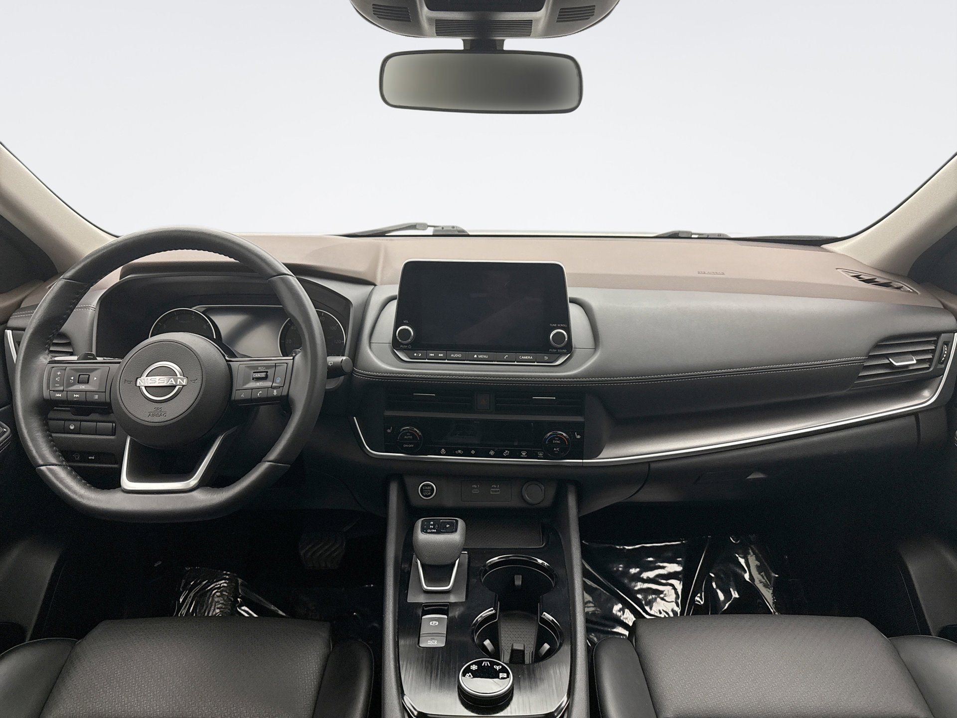 Used 2023 Nissan Rogue SV w/ SV Premium B Package image 14