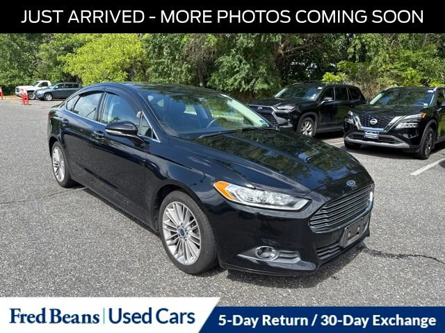 Used 2016 Ford Fusion SE w/ Equipment Group 202A AWD/4WD image 1
