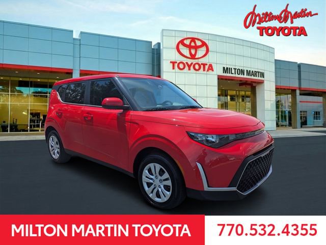Used 2025 Kia Soul LX