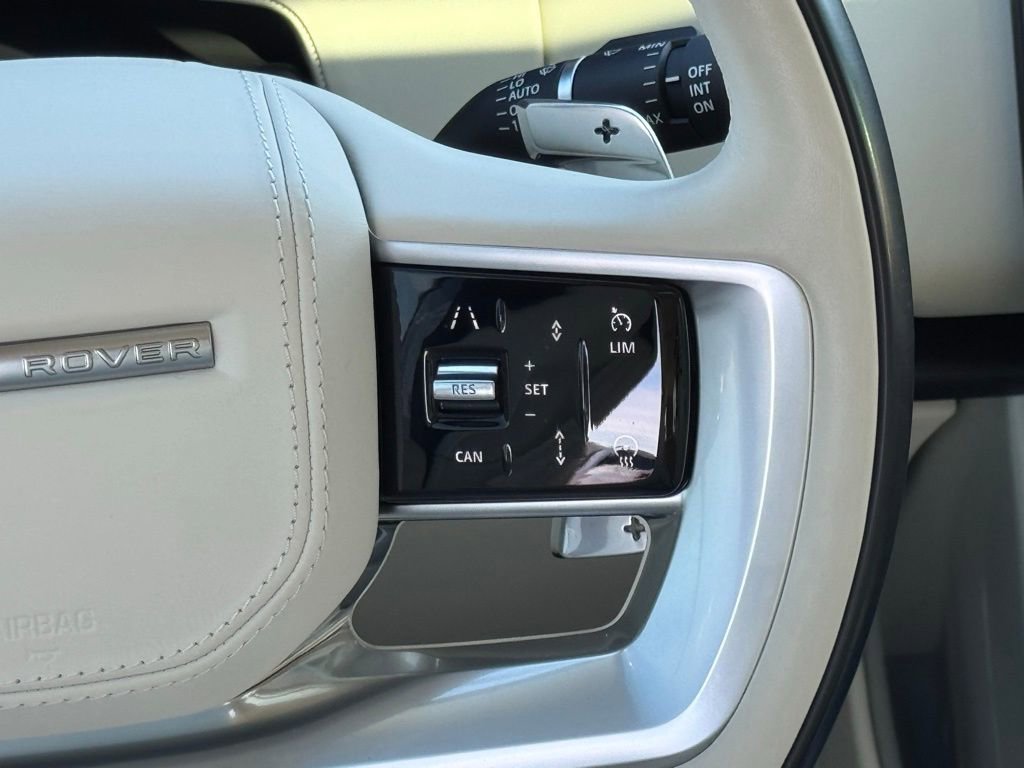 Used 2024 Land Rover Range Rover Long Wheelbase Autobiography image 26