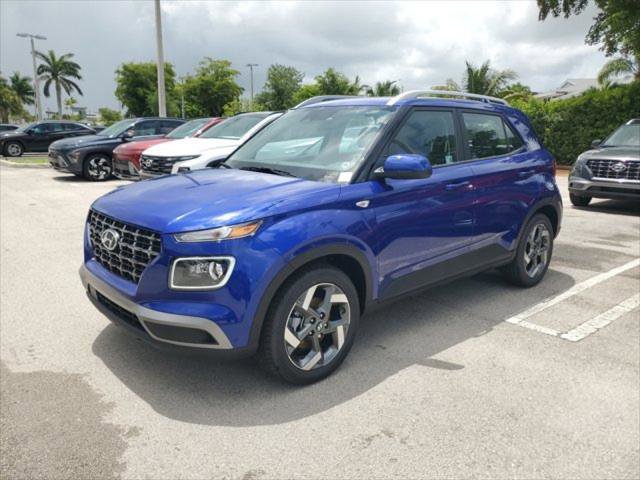 New 2025 Hyundai Venue Limited image 3